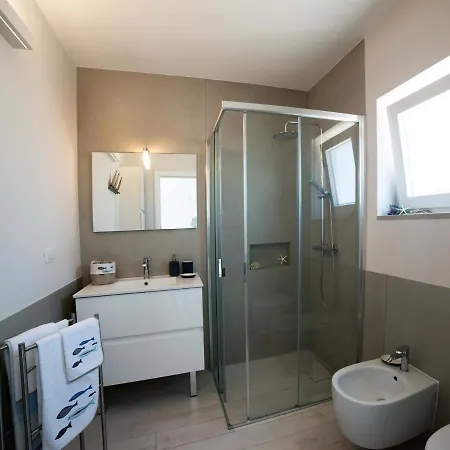 Vistamareugento Holiday home